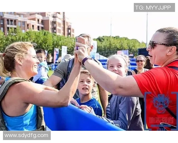 足坛巨星独特庆祝方式揭秘从激情呐喊到创意动作尽显个性魅力