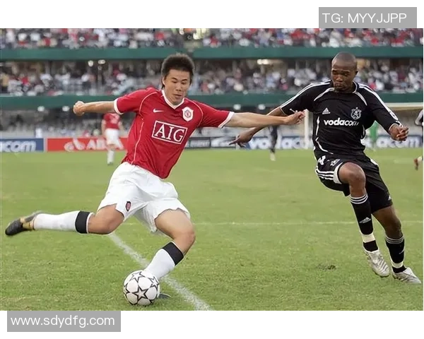 荷兰足球历史上速度最快的球员是谁他又是如何崭露头角的