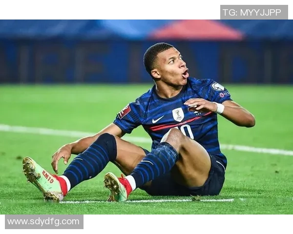 2025年各大球星足球鞋排名揭秘 看看谁的鞋最受青睐 2025年各大球星足球鞋排名揭秘 看看谁的鞋最受青睐