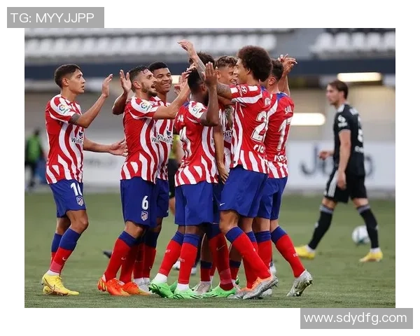 从一而终的足球传奇球星：他们如何坚守信念与俱乐部共成长